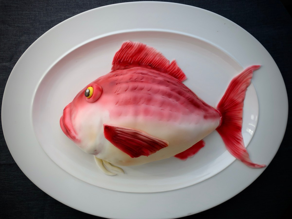 Motivtorte roter Fisch